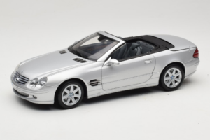 Mercedes SL R129 Silber Minichamps 1:18 B66962133 Metall