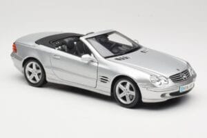 Mercedes SL R230 Silber Maisto 1:18 B66962125 Metall — Bild 6 von 8