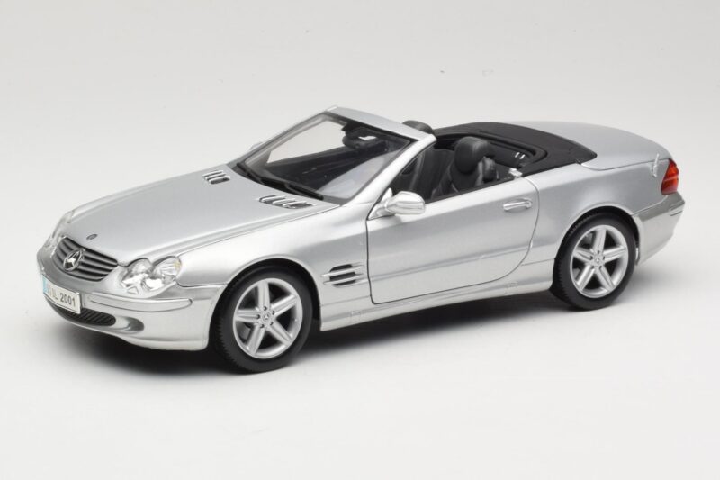 Mercedes SL R230 Silber Maisto 1:18 B66962125 Metall
