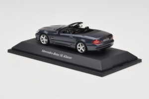Mercedes SL R230 Tenorit Grey Metallic Minichamps 1:43 B66962392 Metall — Bild 3 von 4
