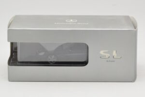 Mercedes SL R230 Tenorit Grey Metallic Minichamps 1:43 B66962392 Metall — Bild 4 von 4