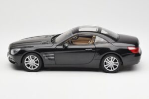 Mercedes SL R231 Magnetite Schwarz Metallic Norev 1:18 B66960107 Metall — Bild 5 von 9