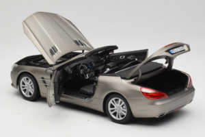 Mercedes SL500 R231 Dark Grey Matt Norev 1:18 183590 Metall — Bild 6 von 9