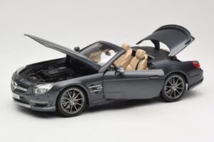 Mercedes SL65 AMG Black Series R230 Matte Black Maisto 1:18 36198 Metall — Bild 2 von 8