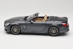 Mercedes SL65 AMG Black Series R230 Matte Black Maisto 1:18 36198 Metall — Bild 4 von 8