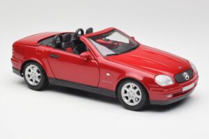 Mercedes SLK 230 R170 Rot Maisto 1:18 56023 Metall — Bild 7 von 9