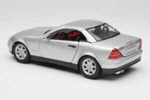 Mercedes SLK R170 Roadster Silber Maisto 1:18 31674 Metall — Bild 4 von 9