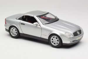 Mercedes SLK R170 Roadster Silber Maisto 1:18 31674 Metall — Bild 6 von 9