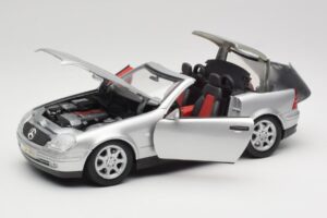 Mercedes SLK R170 Roadster Silber Maisto 1:18 31674 Metall — Bild 9 von 9