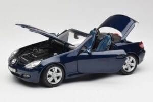Mercedes SLK R171 Blau Maisto 1:18 B66962190 Metall — Bild 2 von 8
