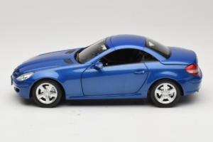 Mercedes SLK R171 Blue Metallic Minichamps 1:18 100033131 Metall — Bild 5 von 11