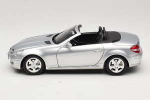 Mercedes SLK R171 Silber Minichamps 1:18 B66962318 Metall — Bild 4 von 9