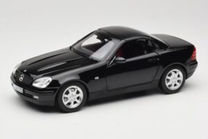Mercedes SLK200 R170 Schwarz Norev 1:18 B66040714 Metall — Bild 3 von 9
