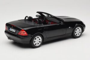 Mercedes SLK200 R170 Schwarz Norev 1:18 B66040714 Metall — Bild 4 von 9