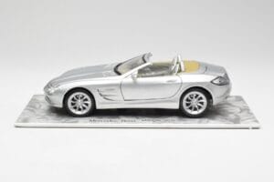 Mercedes SLR Vision Roadster Liquid Silber Maisto 1:18 B66963208 Metall — Bild 4 von 8