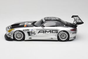 Mercedes AMG SLS C197 GT3 Team AMG China #96 M. Hakkinen / C. Cheng Zhuhai 6th 2011 Minichamps 1:18 151113196 Metall — Bild 3 von 6