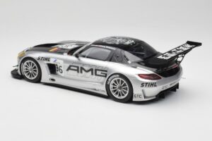 Mercedes AMG SLS C197 GT3 Team AMG China #96 M. Hakkinen / C. Cheng Zhuhai 6th 2011 Minichamps 1:18 151113196 Metall — Bild 5 von 6