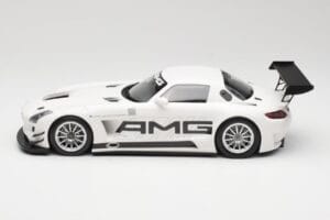 Mercedes AMG SLS C197 GT3 Street Weiß Minichamps 1:18 151123107 Metall — Bild 3 von 6
