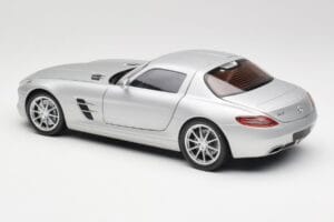 Mercedes SLS AMG C197 Iridium Silber Minichamps 1:18 100039026 Metall — Bild 7 von 8