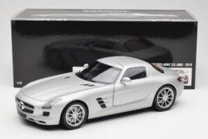 Mercedes SLS AMG C197 Iridium Silber Minichamps 1:18 100039026 Metall — Bild 8 von 8