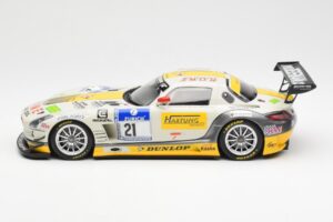 Mercedes SLS AMG GT3 #21 Rowe Racing Arnold / Roloff / Seyffarth / Jäger ADAC 24 Hours Nürburgring 2013 Minichamps 1:18 15113 — Bild 3 von 6