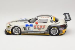 Mercedes SLS AMG GT3 #21 Rowe Racing M. Zehe / M. Hartung ADAC 24h Nurburgring 2012 Minichamps 1:18 151123121 Metall — Bild 3 von 6