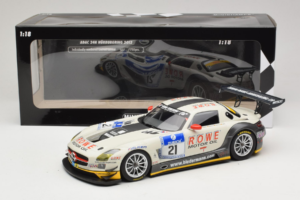 Mercedes SLS AMG GT3 #21 Rowe Racing M. Zehe / M. Hartung ADAC 24h Nurburgring 2012 Minichamps 1:18 151123121 Metall — Bild 6 von 6