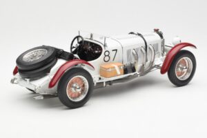 Mercedes SSKL R. Caracciola / W. Sebastian Mille Miglia Winner 1931 CMC 1:18 M-055 Metall — Bild 2 von 6