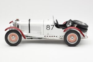 Mercedes SSKL R. Caracciola / W. Sebastian Mille Miglia Winner 1931 CMC 1:18 M-055 Metall — Bild 3 von 6