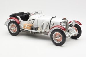 Mercedes SSKL R. Caracciola / W. Sebastian Mille Miglia Winner 1931 CMC 1:18 M-055 Metall — Bild 4 von 6