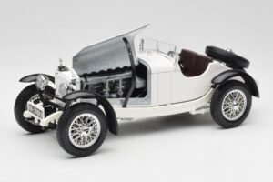 Mercedes SSKL Weiß Bburago 1:18 3002 Metall — Bild 2 von 8