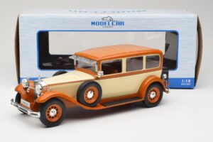 Mercedes Typ Nürburg W08 460/460K Beige MCG 1:18 MCG18034 Metall — Bild 6 von 6