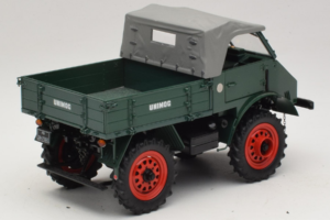 Mercedes Unimog 401 Grün Schuco 1:18 135 Metall — Bild 3 von 8