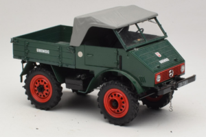 Mercedes Unimog 401 Grün Schuco 1:18 135 Metall — Bild 6 von 8