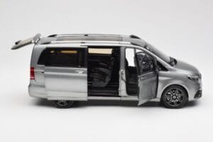 Mercedes V-Class W447 AMG Line Grau Metallic Norev 1:18 183488 Metall — Bild 4 von 9