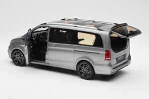 Mercedes V-Class W447 AMG Line Grau Metallic Norev 1:18 183488 Metall — Bild 6 von 9