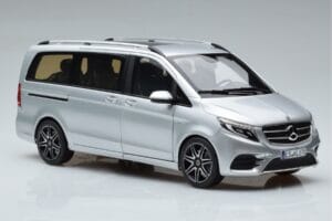 Mercedes V-Class V260 AMG Line Silber Norev 1:18 183871 Metall — Bild 6 von 10