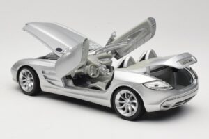 Mercedes Vision SLR Roadster Silber Maisto 1:18 B66962107 Metall — Bild 5 von 8