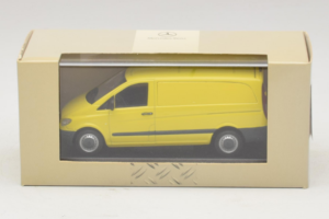 Mercedes Vito W638 Gelb Minichamps 1:43 B67871200-R1 Metall — Bild 4 von 4