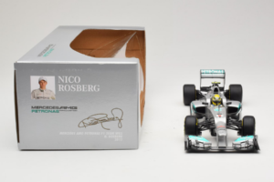 Mercedes W03 #8 N. Rosberg Mercedes AMG Petronas 2012 Minichamps 1:18 110120008 Metall — Bild 6 von 7
