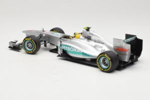Mercedes W03 #8 N. Rosberg Mercedes AMG Petronas Showcar 2012 Minichamps 1:18 110120078 Metall — Bild 5 von 7