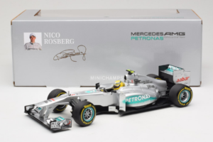 Mercedes W03 #8 N. Rosberg Mercedes AMG Petronas Showcar 2012 Minichamps 1:18 110120078 Metall — Bild 7 von 7