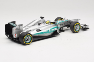 Mercedes W04 #9 N. Rosberg Mercedes AMG Petronas Showcar 2013 Minichamps 1:18 110130079 Metall — Bild 2 von 7