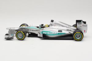 Mercedes W04 #9 N. Rosberg Mercedes AMG Petronas Showcar 2013 Minichamps 1:18 110130079 Metall — Bild 3 von 7
