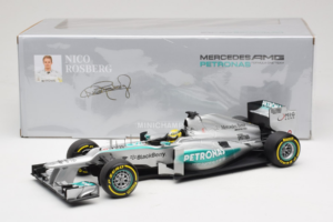 Mercedes W04 #9 N. Rosberg Mercedes AMG Petronas Showcar 2013 Minichamps 1:18 110130079 Metall — Bild 7 von 7