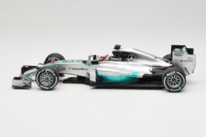 Mercedes W05 #44 L. Hamilton Mercedes AMG Petronas Chinese Grand Prix Winner 2014 Minichamps 1:18 110140244 Metall — Bild 3 von 7