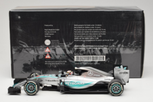 Mercedes W06 #44 L. Hamilton F1 World Champion 2015 Dealer Edition Minichamps 1:18 B66960539 Metall — Bild 6 von 7