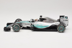 Mercedes W06 #44 L. Hamilton Mercedes AMG Petronas Australian Grand Prix Winner 2015 Minichamps 1:18 110150044 Metall — Bild 3 von 7