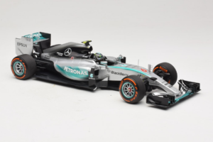Mercedes W06 #6 N. Rosberg Mercedes AMG Petronas Japanese Grand Prix 2015 Minichamps 1:18 110150206 Metall — Bild 4 von 7