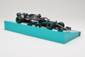 Mercedes W11 #44 L. Hamilton Mercedes AMG Petronas Turkish Grand Prix Winner World Champion 2020 Minichamps 1:18 113201444 Re — Bild 4 von 7